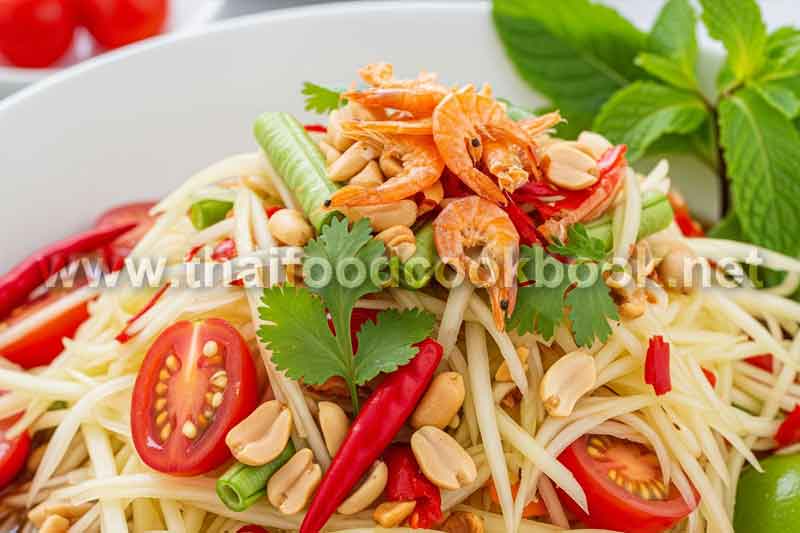 5 เมนูอาหารไทยแซ่บๆ สำหรับมื้อเย็น