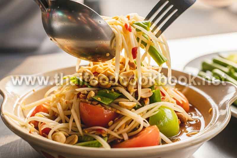 Street‑Style Som Tum Bangkok’s Top 5 Papaya Salad Vendors
