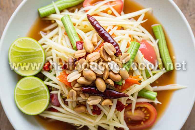Traditional vs Modern Som Tum: Regional Variations from Thailand-Laos