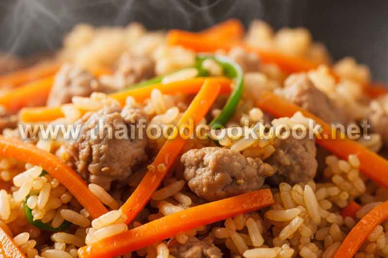 ข้าวผัดแครอทหมูบด-สำหรับเด็กเล็กอายุ-1-ปีขึ้นไป-เมนูอาหารจานเดียว