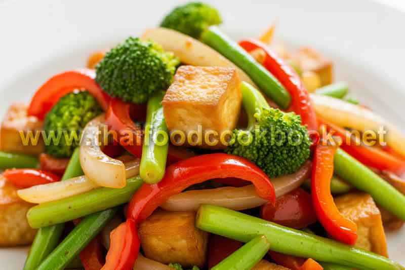 เมนูอาหารไทยเจ สำหรับสายบุญ อิ่มอร่อยได้สุขภาพ