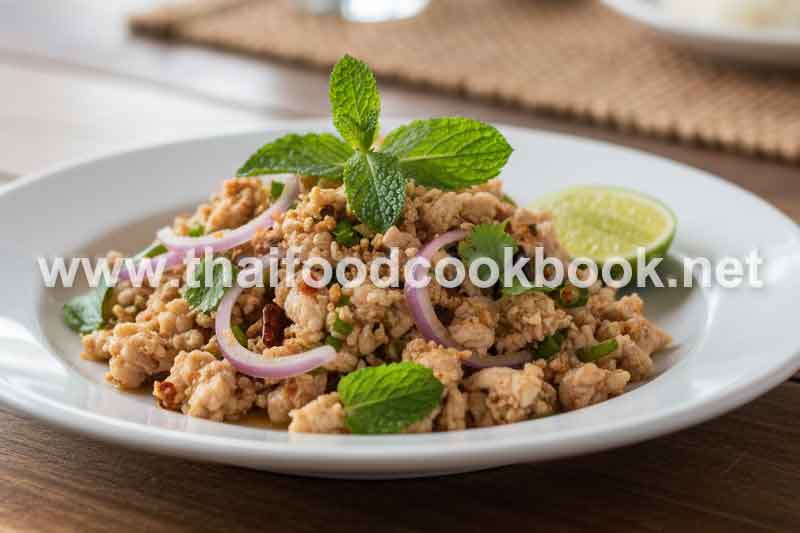 ลาบไก่สูตรอีสานบ้านๆ แซ่บๆทำกินเองง่ายๆไม่ยุ่งยาก พร้อมเคล็ดลับอร่อยเหมือนร้านดัง