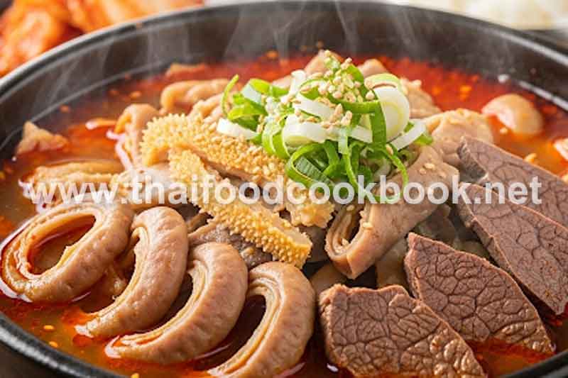 วิธีทำเมนูต้มแซ่บเครื่องในวัว สูตรการทำต้มแซ่บเครื่องในวัว